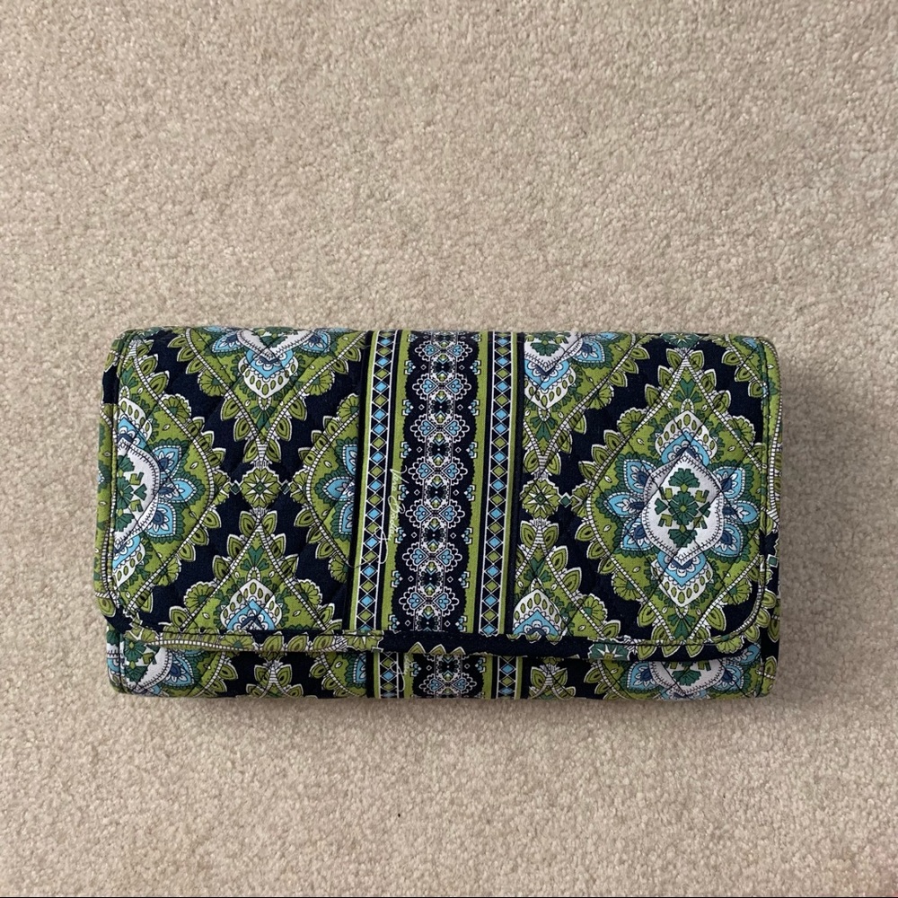 Vera Bradley CD/DVD Case